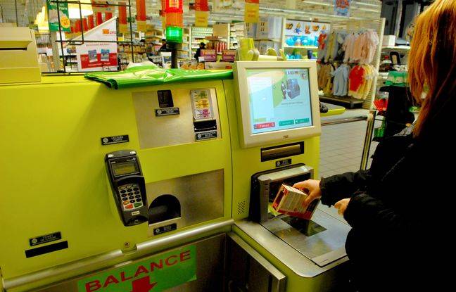 Vosges : Pour faire des économies, elle scanne des tomates à la place de la raclette