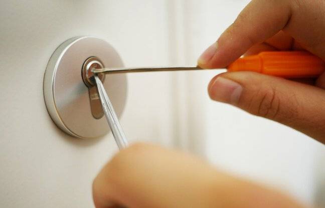 Bas-Rhin : Cinq personnes arrêtées, soupçonnées d’escroqueries lors de petits travaux