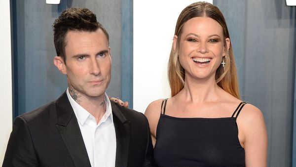 Adam Levine infidèle ? Une étudiante de 21 ans l’accuse, à son tour, de lui avoir envoyé des messages de séduction