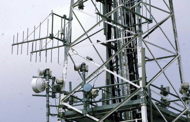 Mayenne : Un pylône de 90 mètres de haut s’effondre après un acte de vandalisme