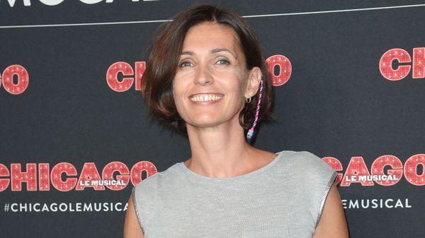 Adeline Blondieau : l’actrice se dévoile topless pour la bonne cause
