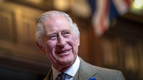 Andrew et Harry sur la sellette : le roi Charles III intervient