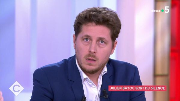 "C’est allé trop loin" : Julien Bayou dénonce "l’hypocrisie" de Sandrine Rousseau
