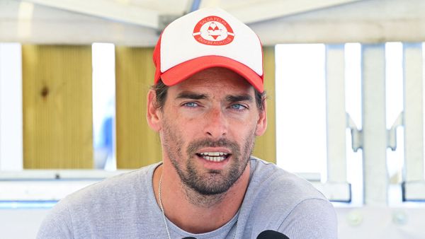 Camille Lacourt métamorphosé : ce changement physique radical pour "accompagner" le cancer de sa compagne