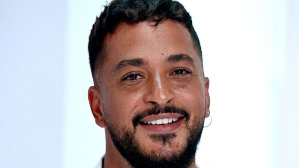 “J’essaye d’être là au maximum” : Slimane évoque avec tendresse son rôle de jeune papa 