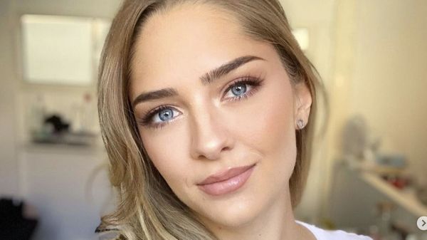 Miss France 2023 : qui est Lara Lebretton, la sublime Miss Bourgogne ?
