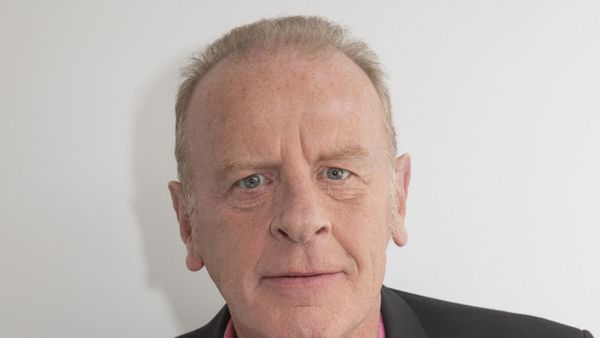 Mort de Jean Teulé : cette phrase drôle et cash que le compagnon de Miou-Miou répétait à l’envi pour parler d’elle