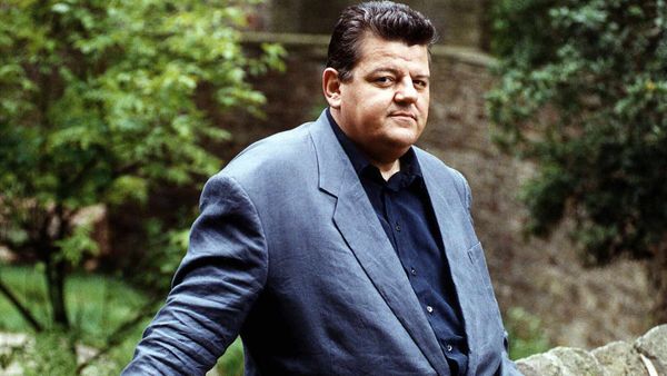 Mort de Robbie Coltrane : ces "douleurs persistantes" dont souffrait l’interprète d’Hagrid dans Harry Potter