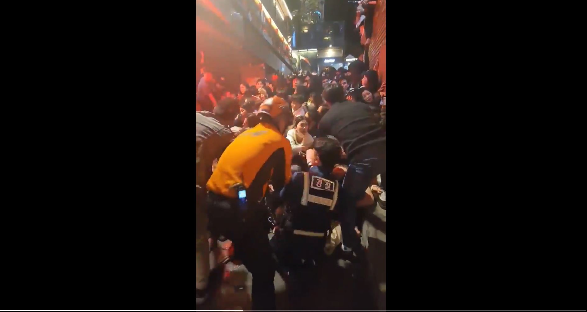 VIDEO CHOC – Plus de 120 morts dans des mouvements de foule pour Halloween à Seoul