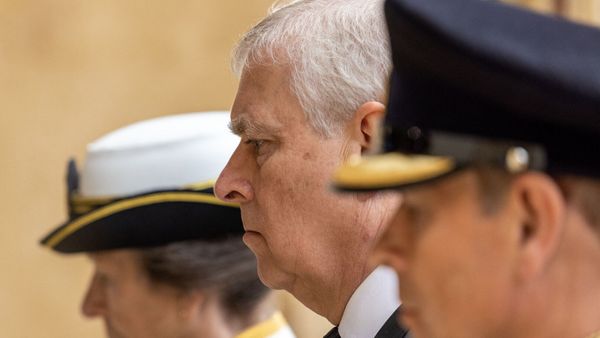 "Une personne horrible, un tyran" : un initié balance sur le comportement exécrable du prince Andrew avec son personnel