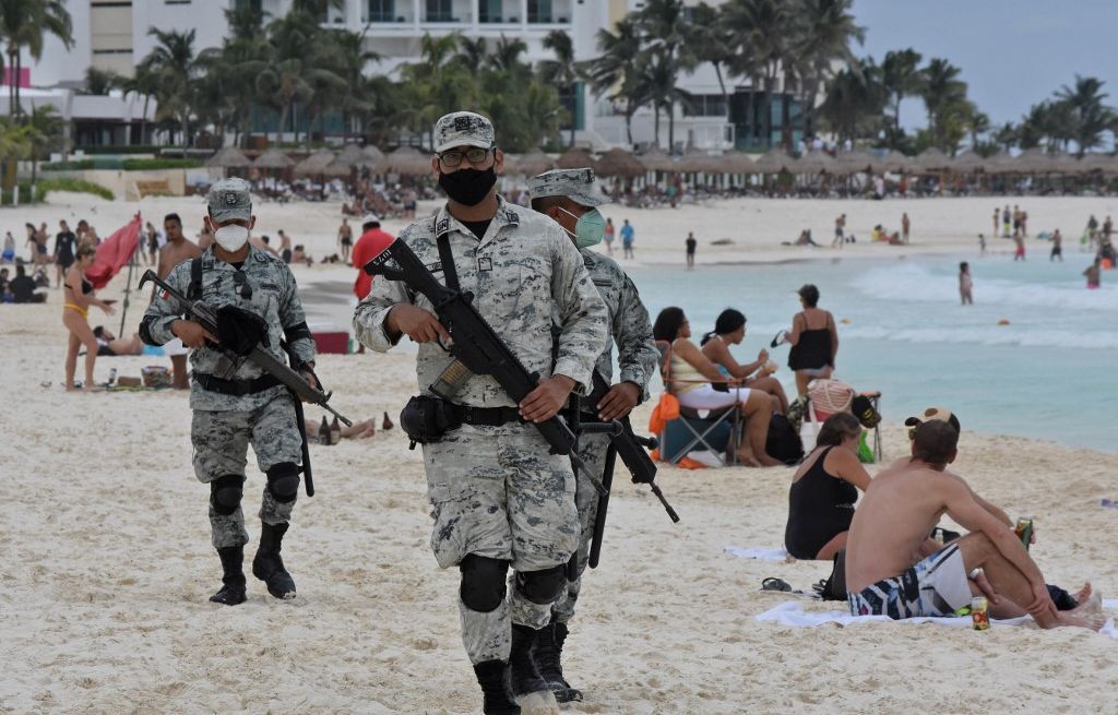 Deux hommes arrêtés pour homicide après la disparition de deux hôteliers français au Mexique