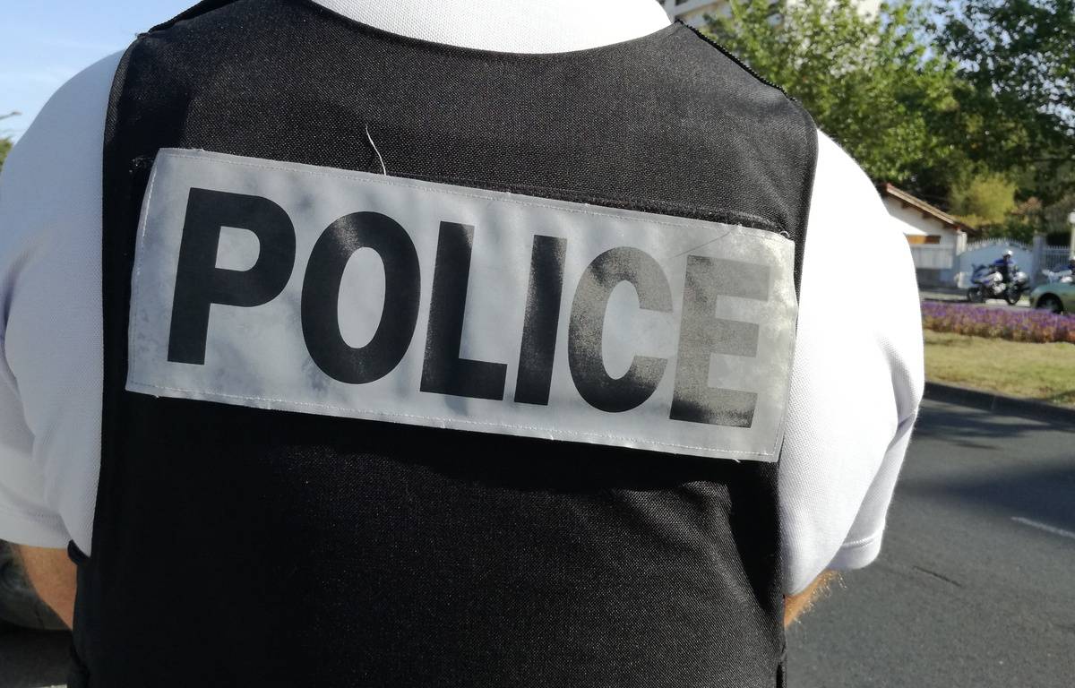 Nantes : Trois faux policiers interpellés pour des vols commis chez des personnes âgées