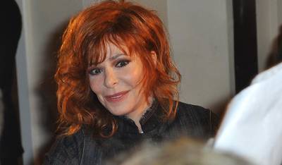 Mylène Farmer voudrait qu’on “assiste” sa “fin de vie”