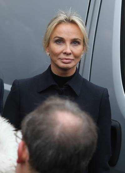 “Je sais qui vous êtes!”: Corinna Larsen, l’ex-maîtresse de Juan Carlos, raconte sa confrontation avec la reine Sofia