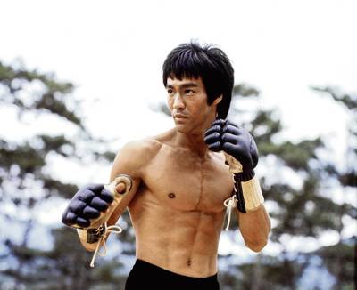 La cause étonnante du décès de Bruce Lee dévoilée
