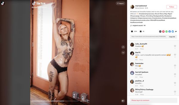 Après une double mastectomie elle opte pour des tatouages plutôt qu’une reconstruction mammaire