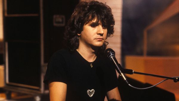 AUTOPSIES DE STARS. Daniel Balavoine, la  blessure imaginaire qui aurait entraîné sa mort