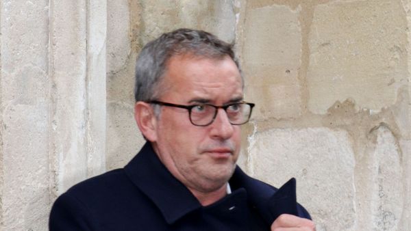 Coupe du monde 2022 : ”Même si ça se passe à…”, l’énorme gaffe de Christophe Dechavanne