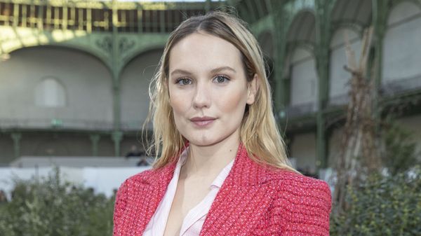 "Difficile pour lui" : comment le mari d’Ana Girardot a souffert en regardant le dernier film de l’actrice qui joue une prostituée