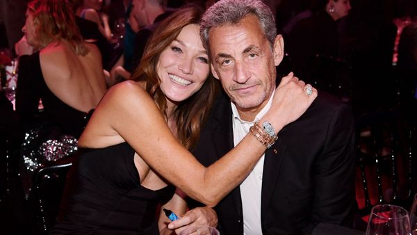 "Es-tu cap à cet instant…" : ce chuchotement osé de Nicolas Sarkozy à Carla Bruni à leur première rencontre