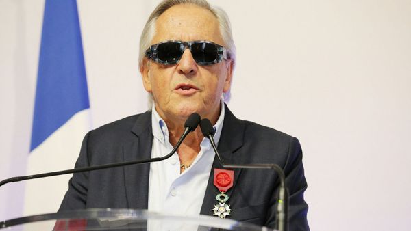 Gilbert Montagné : le chanteur "très embarrassé" au moment d’évoquer Johnny Hallyday