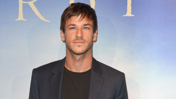 "Il a essayé de m’appeler" : une proche de Gaspard Ulliel se confie sur les derniers instants de l’acteur