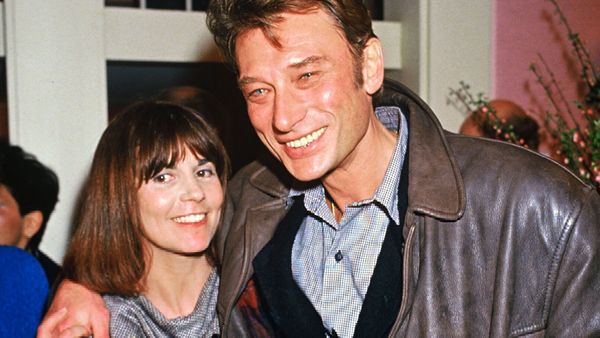 "J’étais affolée" : l’anecdote hallucinante de Chantal Goya quand elle hébergeait Johnny Hallyday