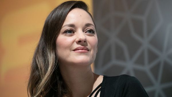 "Je n’aurai jamais d’enfants" : Marion Cotillard revient sur une période douloureuse de sa vie 