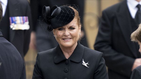 "Je ne veux pas être connu comme le conseiller financier suceur d’orteils texan" : l’ex-amant de Sarah Ferguson balance