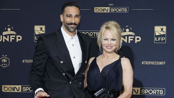 &quot;Je n’en veux à personne&quot; : Adil Rami revient sur sa relation tumultueuse avec Pamela Anderson 