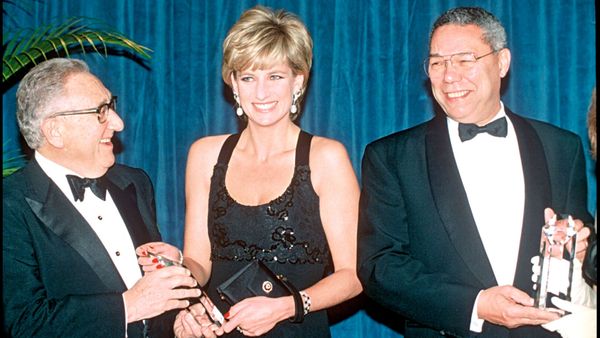 Lady Diana séductrice : cet étrange jeu qu’elle avait inventé pour classer ses nombreux amants