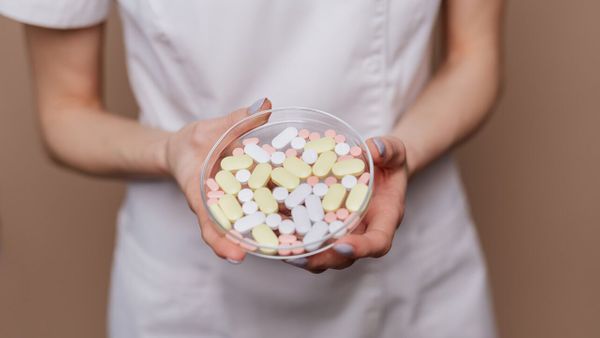 Le surveillant pénitentiaire était empoisonné par une de ses collègues