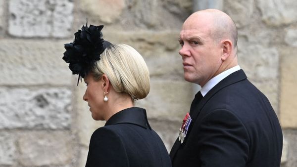 Mike Tindall : cette énorme (et grossière) entorse au protocole royal à la télé