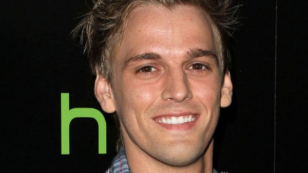 Mort d’Aaron Carter : ce message très inquiétant de sa copine quelques heures avant le drame