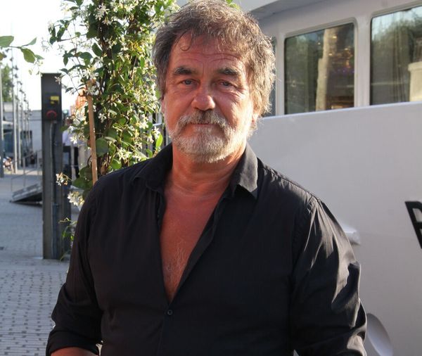 Olivier Marchal : après l’annulation de son biopic sur Johnny, il dévoile un projet qui devrait ravir les fans du rockeur