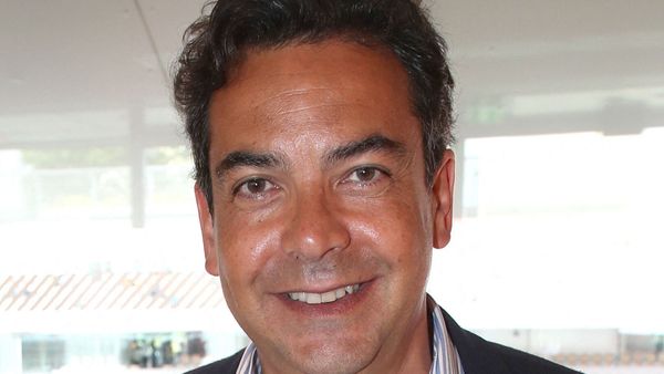 Patrick Cohen : âge, origine, salaire, couple, enfants, politique, Twitter… Tout savoir