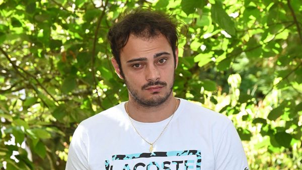 Sofiane Bennacer mis en examen : l’acteur contre-attaque après les accusations de viols