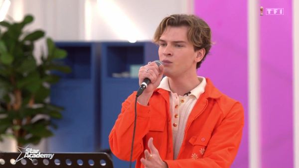 Star Academy : Louis se sent &quot;désavantagé&quot; pour la finale, il se plaint auprès de Lucie Bernardoni