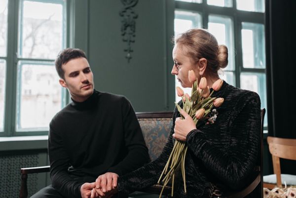 TÉMOIGNAGE Après la mort de mon mari j’ai créé une application de rencontre pour les veufs-ves