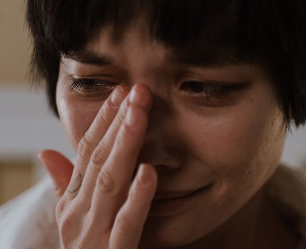 TÉMOIGNAGE  Mon mari m’a trompé pendant deux mois après la mort de notre fils