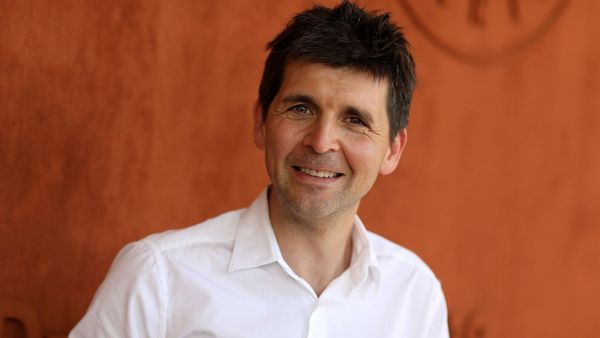 Thomas Sotto : âge, famille, compagne, fils, salaire, France Inter… Tout savoir