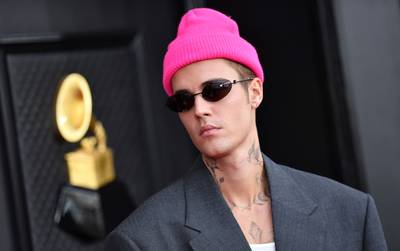 H&M retire une collection Justin Bieber après un post furieux de la star: “C’est de la camelote, ne l’achetez pas”