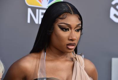 Megan Thee Stallion accuse le rappeur Tory Lanez de lui avoir tiré dessus: “Je te donne un million si tu ne dis rien”
