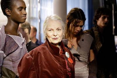 Stella McCartney, Victoria Beckham, Claudia Schiffer: le monde de la mode rend hommage à Vivienne Westwood