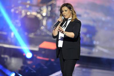 “C’est hallucinant”: Chimène Badi méconnaissable étonne les internautes