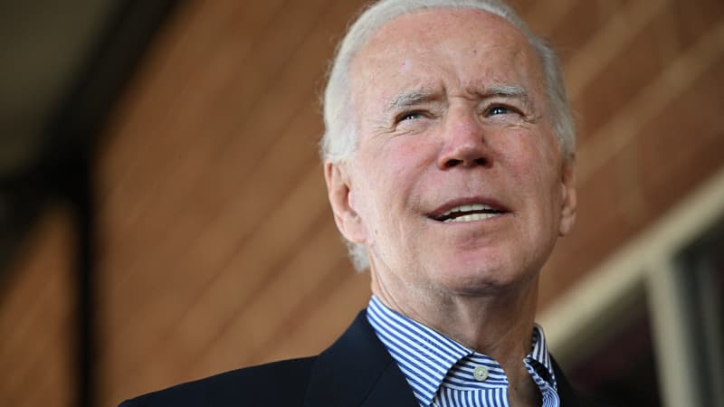 États-Unis: Joe Biden promulgue une loi de finances de 1700 milliards de dollars