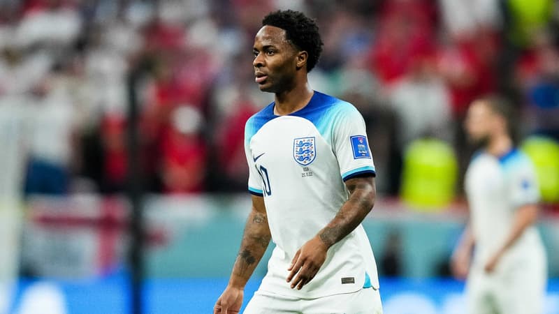 Mondial 2022: Sterling rentre d’urgence en Angleterre après un cambriolage à son domicile londonien