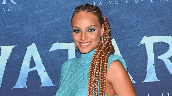 Alicia Aylies enceinte : un très célèbre Bleu dément être le père de son bébé à naître