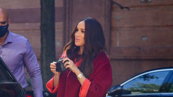 Archie méconnaissable : sur une vidéo avec sa mère Meghan, on peine à l’identifier !