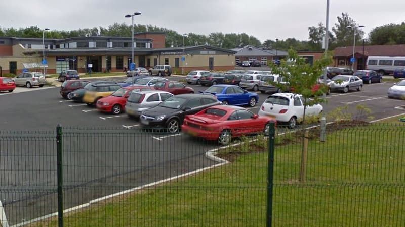 “Vous avez un cancer”: les voeux terrifiants d’un cabinet médical anglais